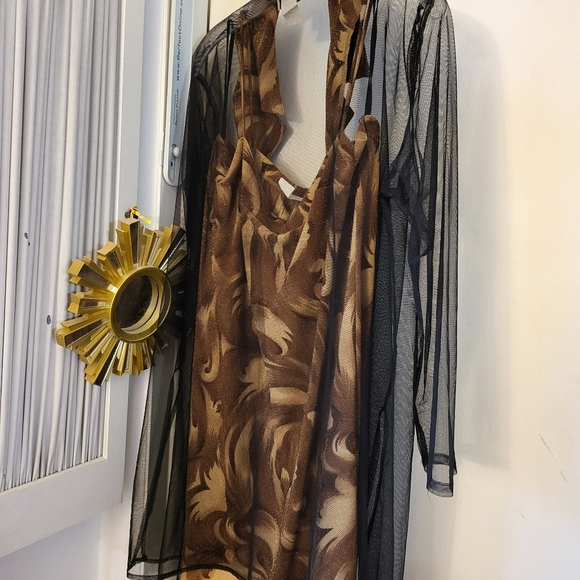Fashion Gold 2 piece set. - Picture 3 of 7